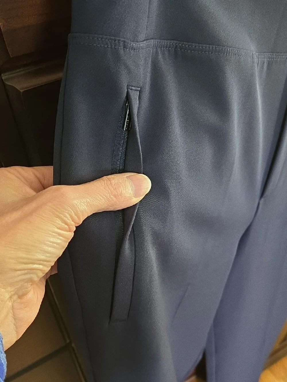 Athleta Women's Endless High Rise Pants Size 14T Blue. Like new! - Picture 3 of 10